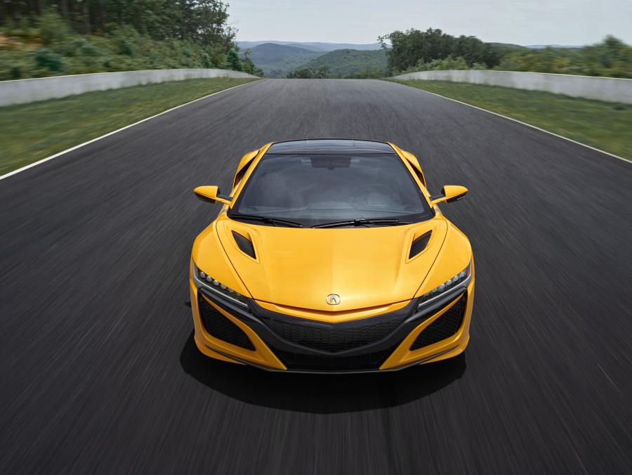  Acura NSX 2019 года  (фото 17 из 19)